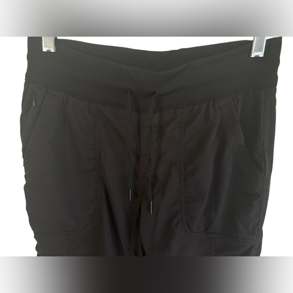 Women’s North Face Aphrodite Capris Size Small - Picture 2 of 7